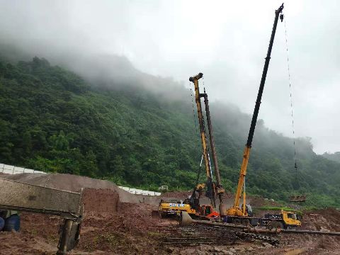 鸿鸥·山屿城旋挖桩基础桩工程
