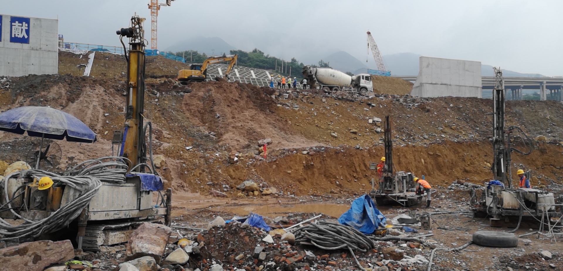 奉节县高铁站换乘中心基坑支护工程